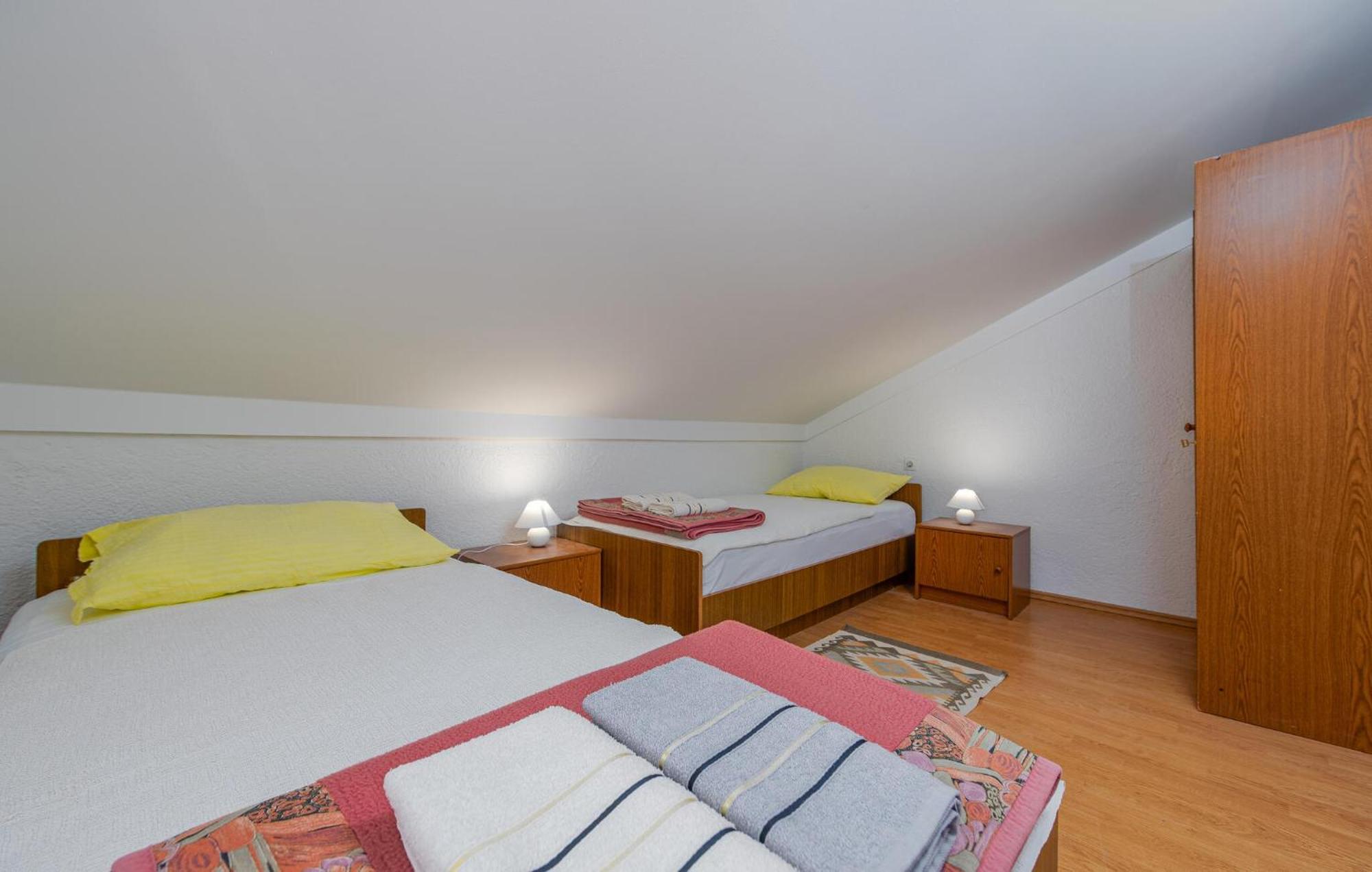 Nice Apartment In Potocnica With House Sea View Borovići Екстериор снимка