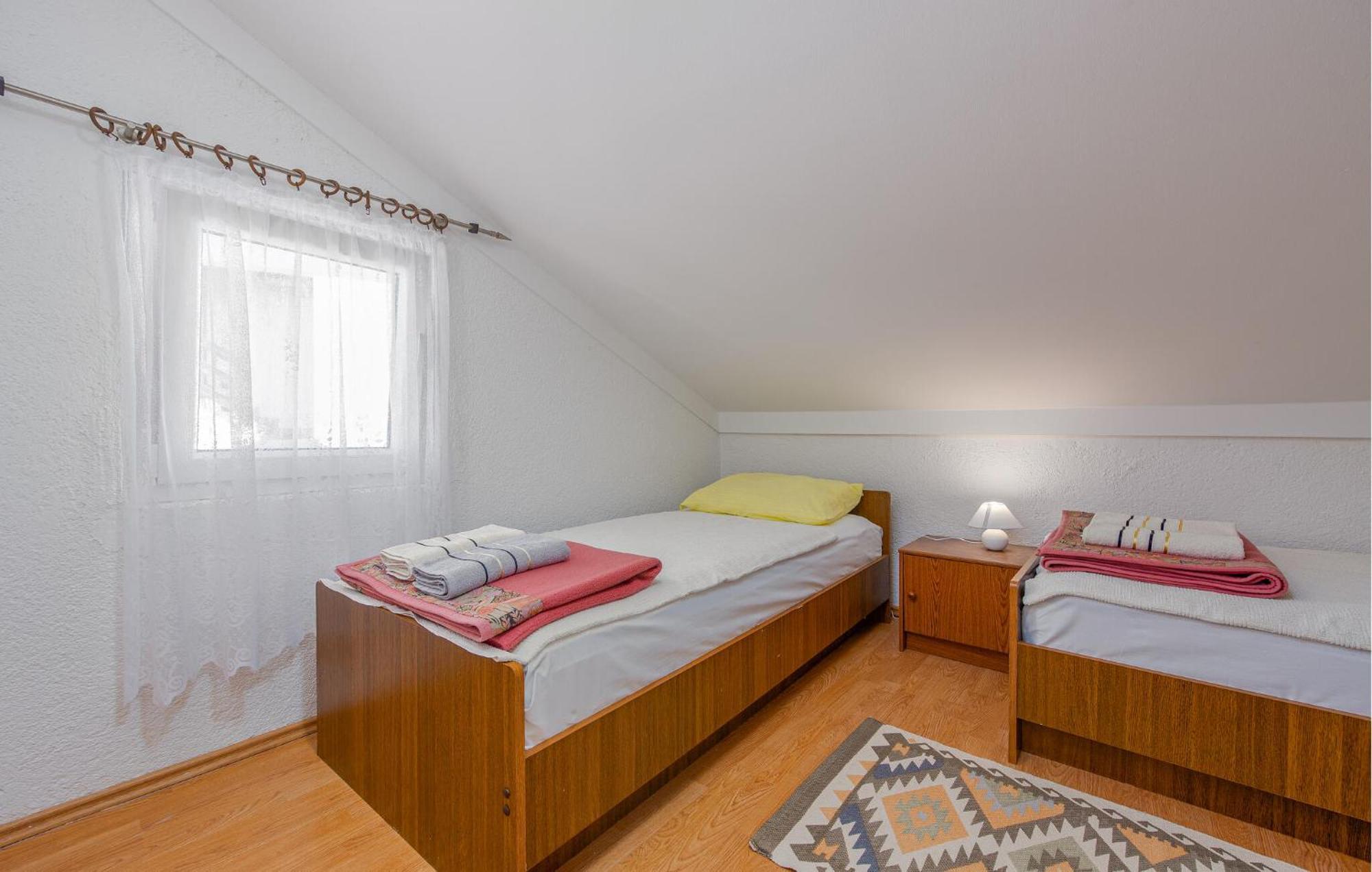 Nice Apartment In Potocnica With House Sea View Borovići Екстериор снимка